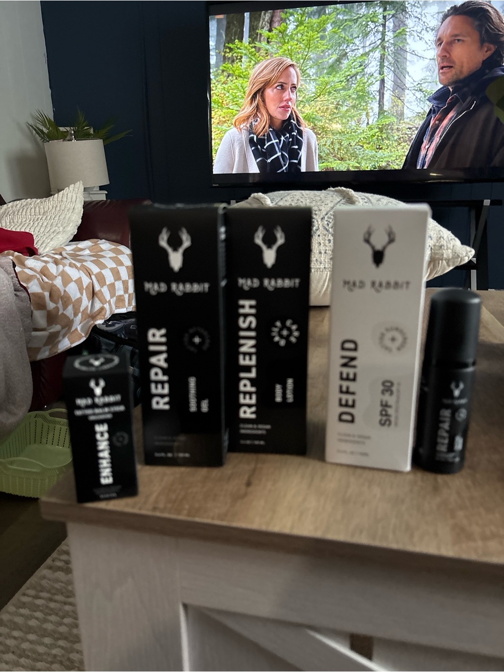 Women’s Skin Care Set - Black & White